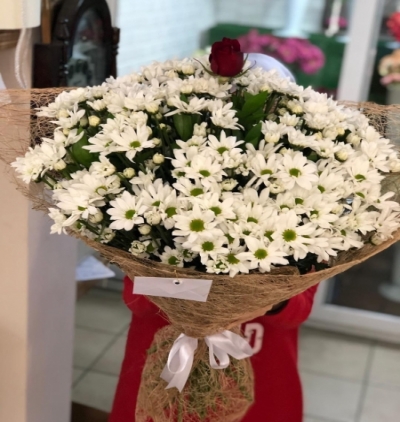 7 li gül buketi Çiçeği & Ürünü Beyaz Papatyalar 